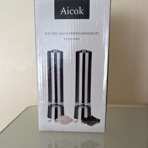 Electric Salt & Pepper Grinder Set - Silver